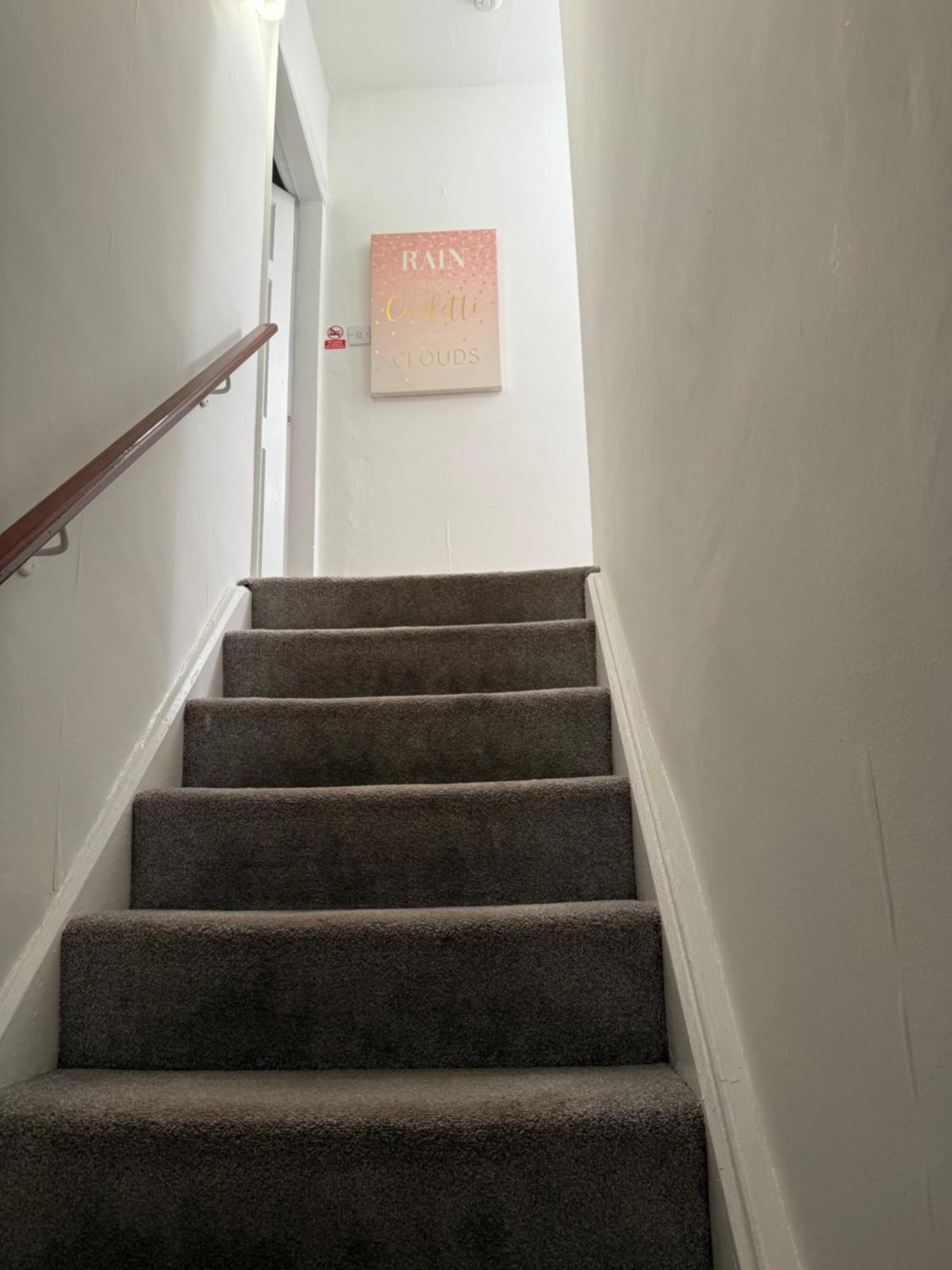 3 Bedroom Terraced Home Nottingham Luaran gambar