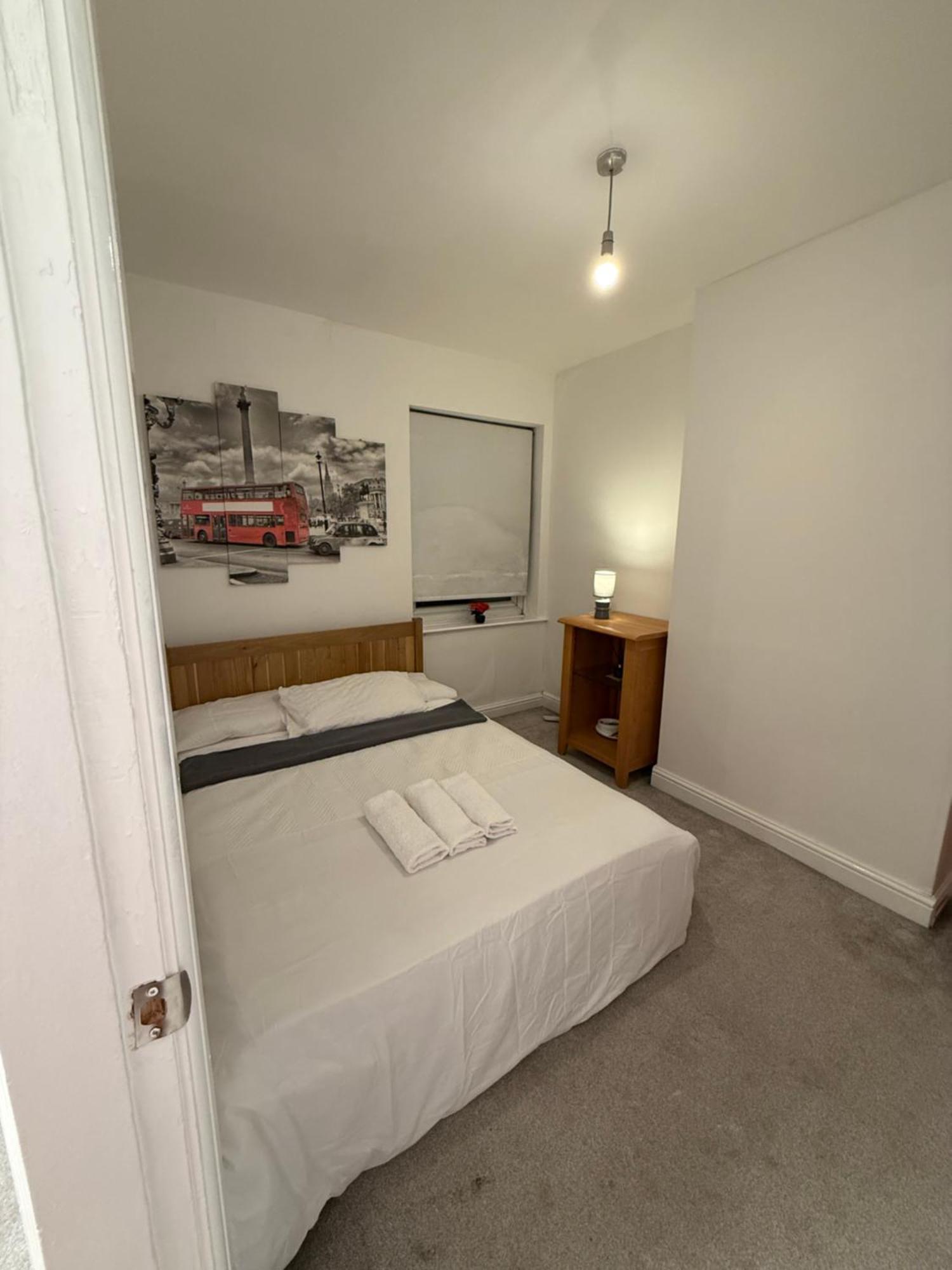 3 Bedroom Terraced Home Nottingham Luaran gambar